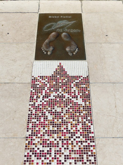 果和现场发 果和现场发