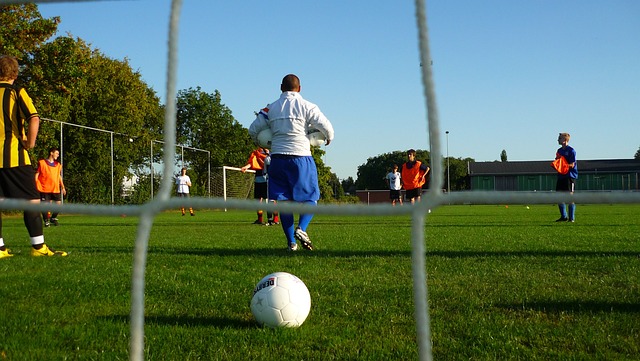 国乒亚洲杯升起六面国旗.