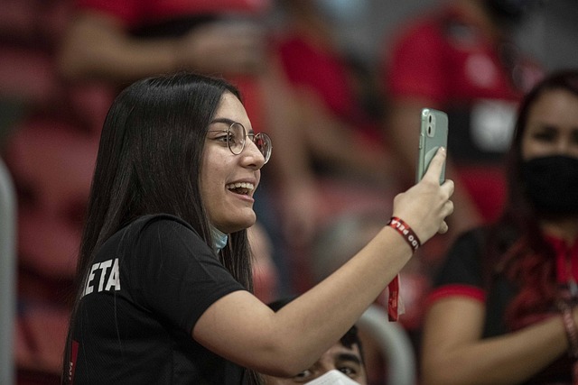 动爱好者和 动爱好者和